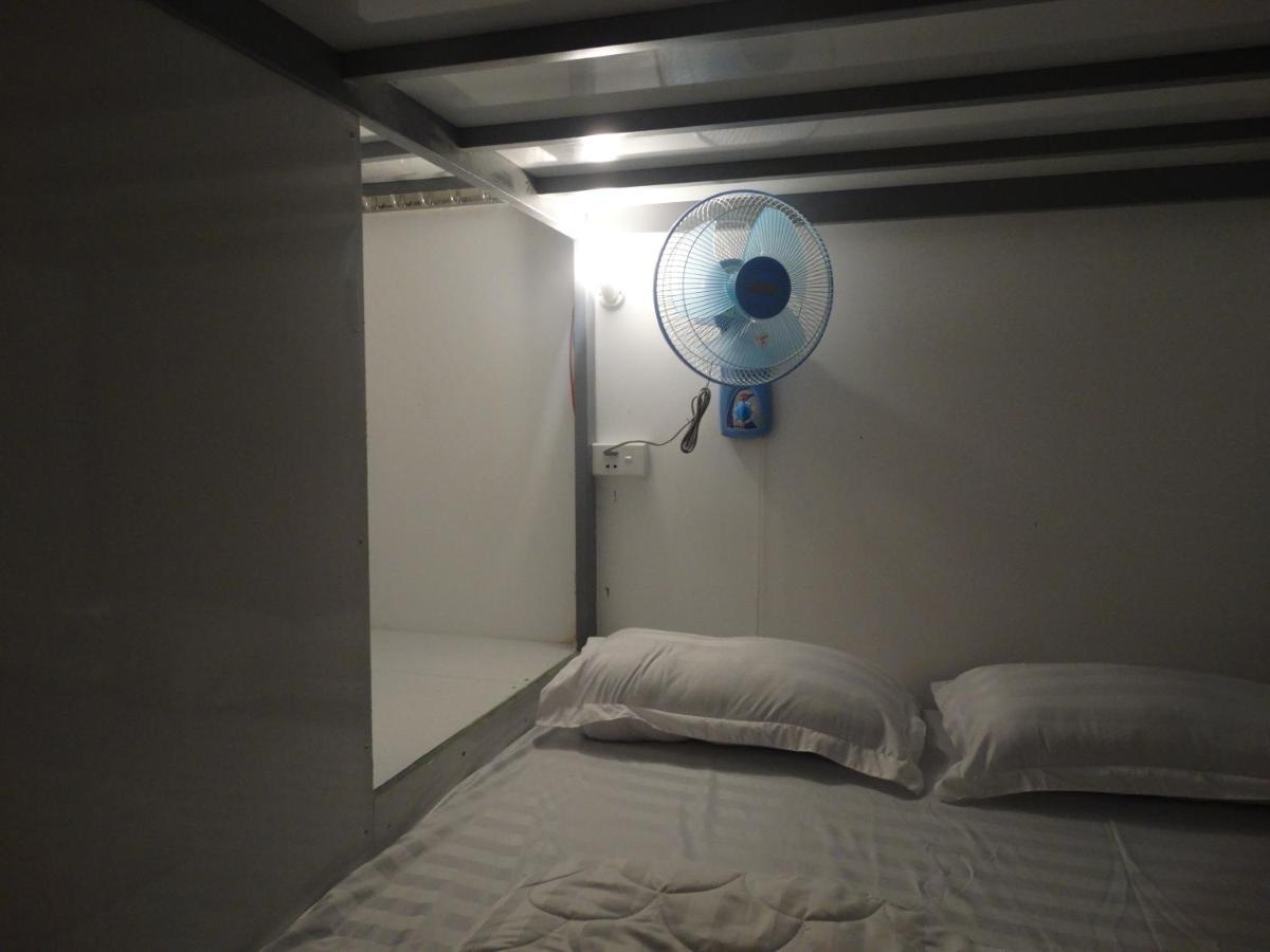 Tan ThàNh Hotel Хошимин Екстериор снимка