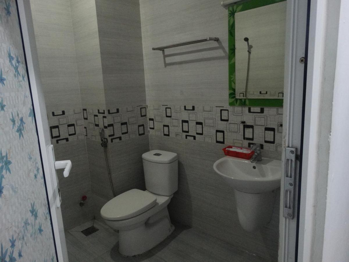 Tan ThàNh Hotel Хошимин Екстериор снимка
